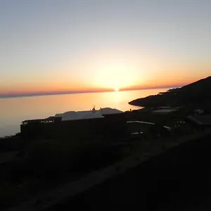 https://dammusi-u-granatu.sicilyhotelsitaly.net